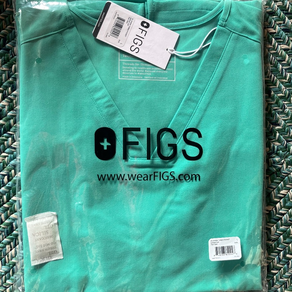Surgical Green Large Figs Scrub Top